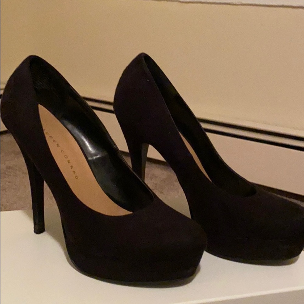 Lauren Conrad Black Heels 7.5